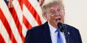 Trump afirma que podría resolver cualquier conflicto por las Malvinas, calificándolo de desastre potencial