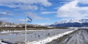 Gobierno argentino dice que la base naval de Ushuaia vigilará los recursos y la soberanía